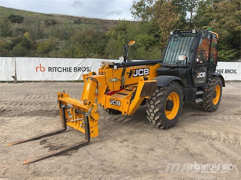 JCB 540-140 مناولات متداخلة