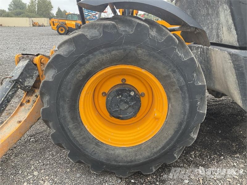 JCB 540-170 Telehandler 伸缩臂叉装车|叉装车