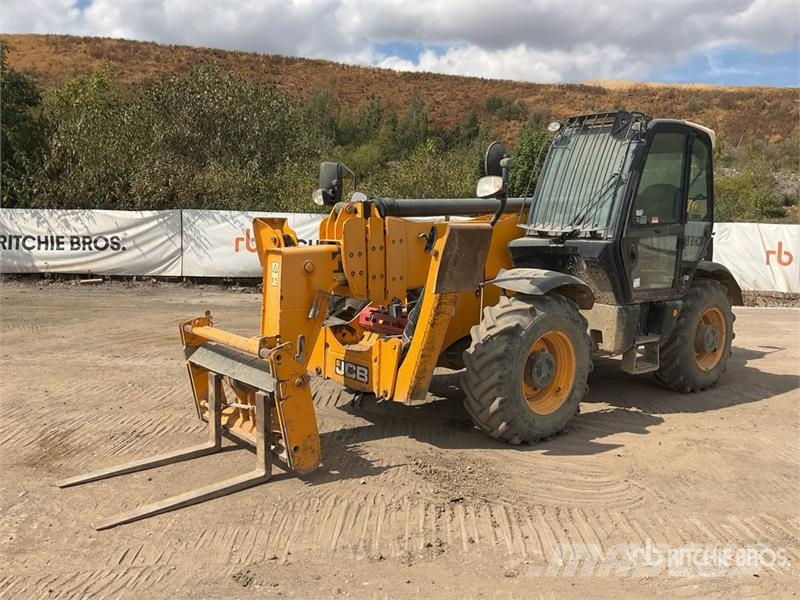 JCB 540-170 Telehandler (Inoperable) Verreikers