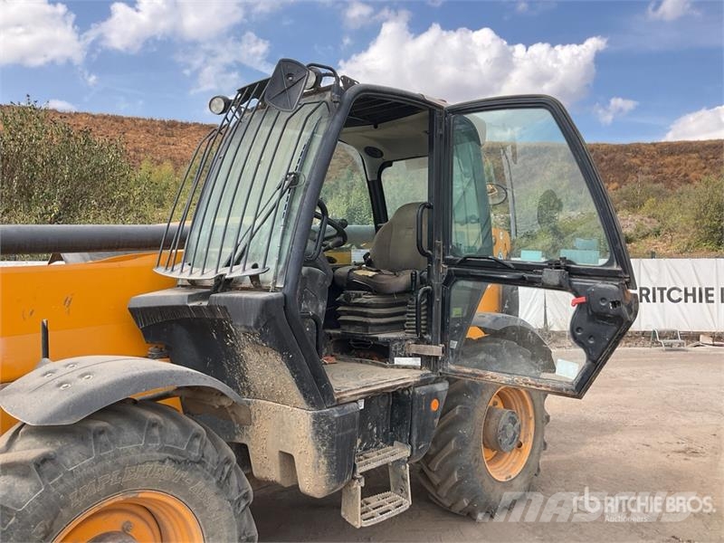 JCB 540-170 Telehandler (Inoperable) Verreikers