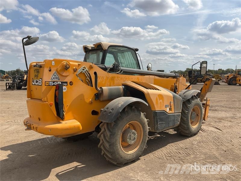 JCB 540-170 Telehandler (Inoperable) Verreikers