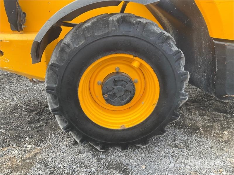 JCB 540-180 Telehandler Teleskopické manipulátory