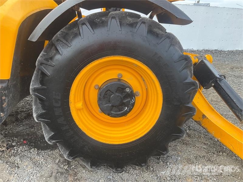 JCB 540-180 Telehandler Teleskopické manipulátory