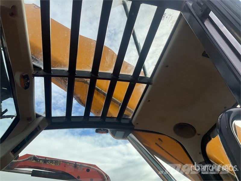 JCB 540-180 Telehandler Teleskopické manipulátory