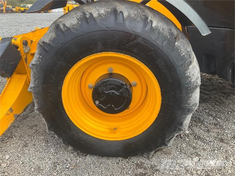 JCB 540-180 Telehandler Teleskopické manipulátory