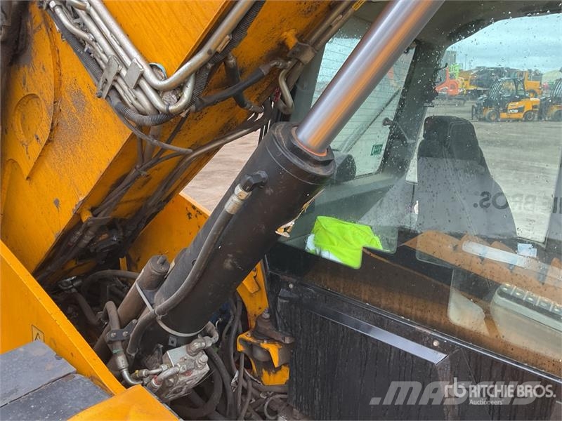 JCB 560-80 Telehandler Teleskopiskie manipulatori