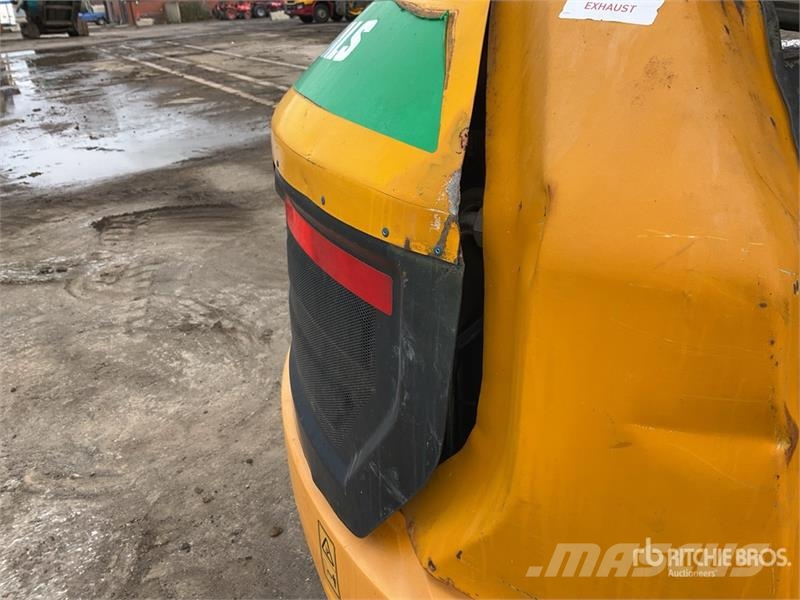 JCB 57C-1 T3 Mini Excavator Mini rýpadlá < 7t