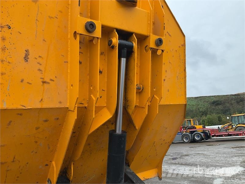 JCB 6 ton 4x4 Swivel Dumper Ne cestni demperji