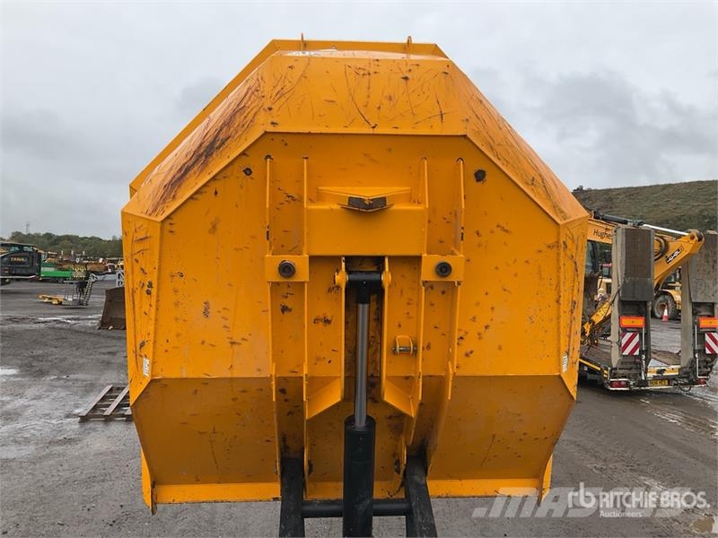 JCB 6 ton 4x4 Swivel Dumper Ne cestni demperji