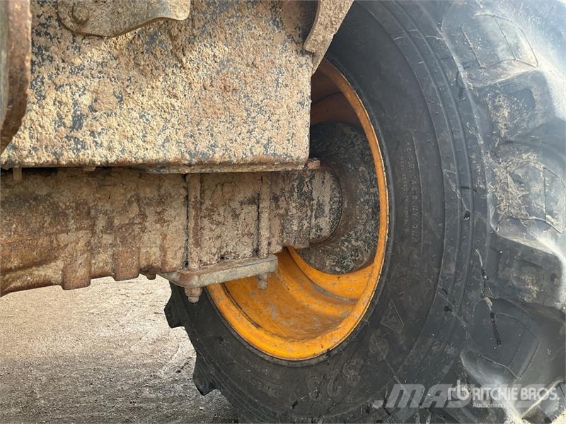 JCB 6 ton 4x4 Swivel Dumper Dúmpers de obra