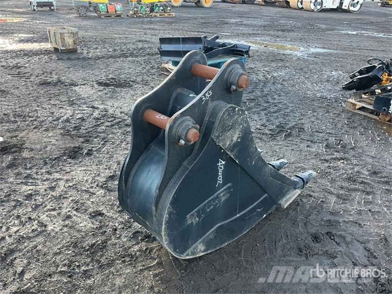 JCB 600 mm Digging Bucket (Unused) دلاء