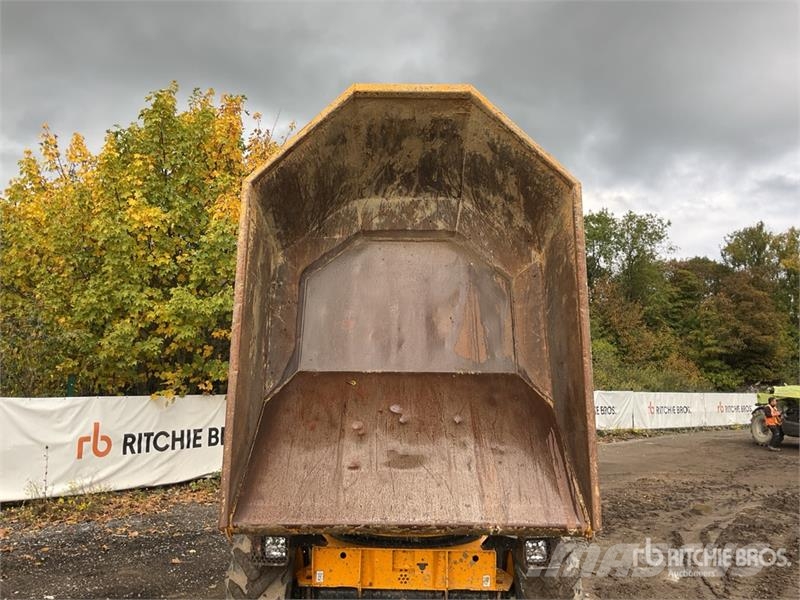 JCB 6ST 6 ton 4x4 Swivel Cab Dumper Dumpere