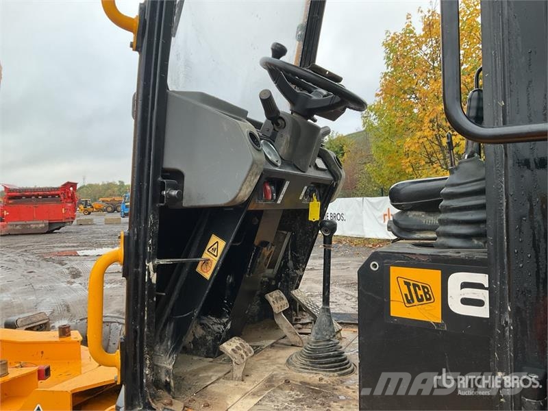 JCB 6ST 6 ton 4x4 Swivel Cab Dumper Väikekallurid