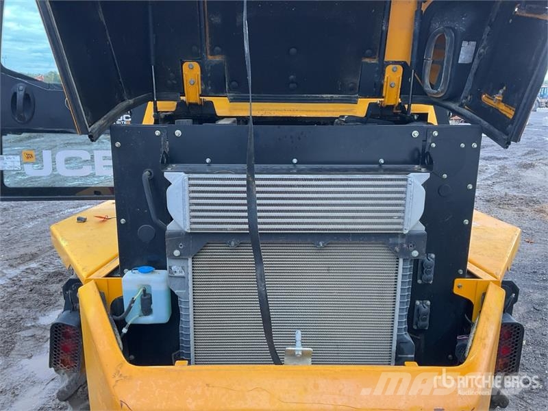 JCB 6ST 6 ton 4x4 Swivel Cab Dumper Dumpere