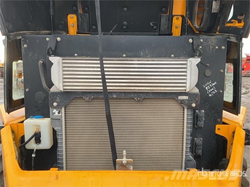 JCB 6ST 6 ton 4x4 Swivel Cab Dumper Väikekallurid