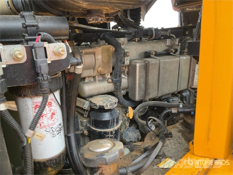JCB 6ST 6 ton 4x4 Swivel Cab Dumper عربات نقل قلابة للمواقع