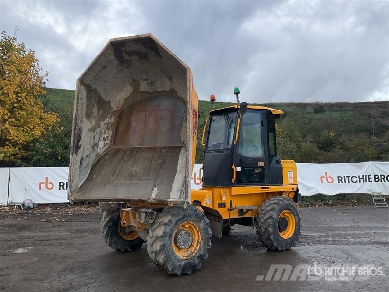 JCB 6ST 6 ton 4x4 Swivel Cab Dumper Mini pašizgāzēji