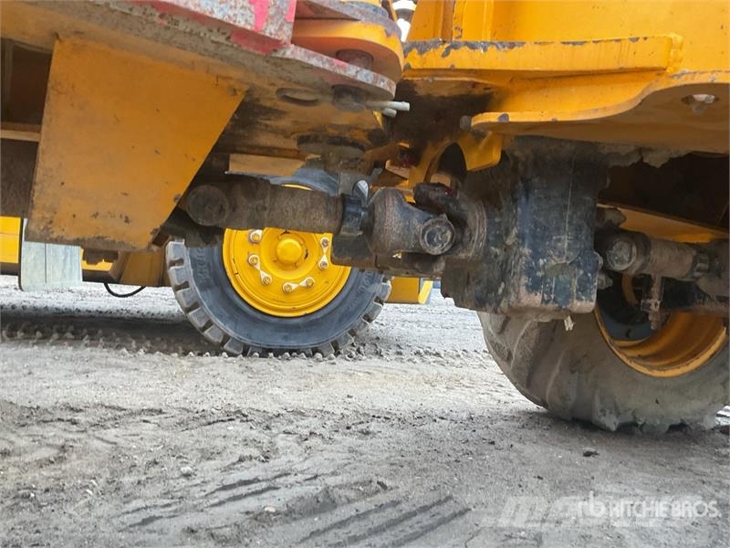 JCB 6ST 6 ton 4x4 Swivel Dumper Väikekallurid