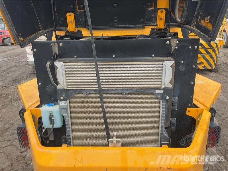 JCB 6ST 6 ton 4x4 Swivel Dumper Site dumpers