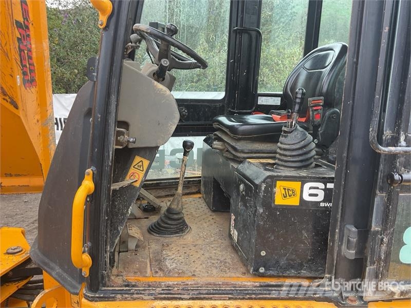 JCB 6ST 6 ton 4x4 Swivel Dumper Väikekallurid