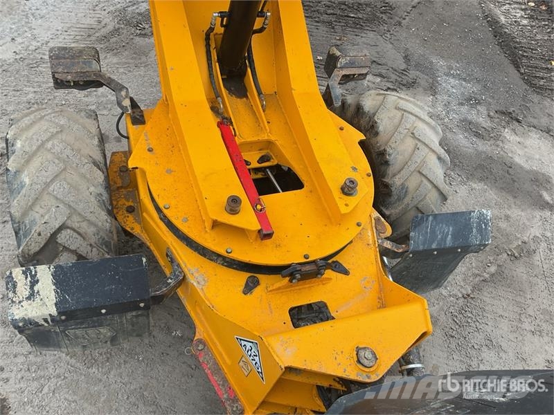 JCB 6ST 6 ton 4x4 Swivel Dumper Väikekallurid