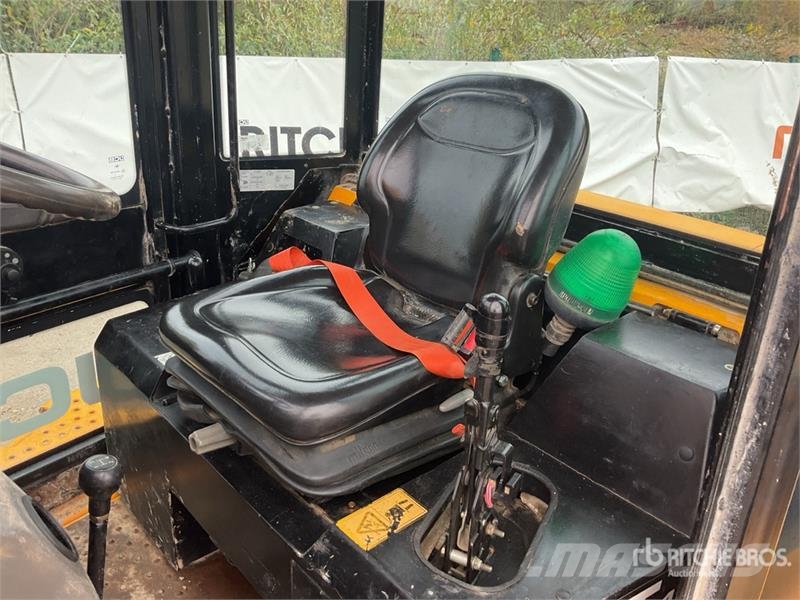 JCB 6ST 6 ton 4x4 Swivel Dumper Site dumpers