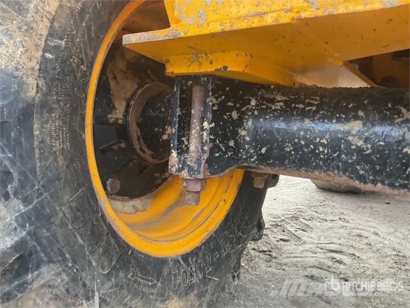 JCB 6ST 6 ton 4x4 Swivel Dumper Väikekallurid
