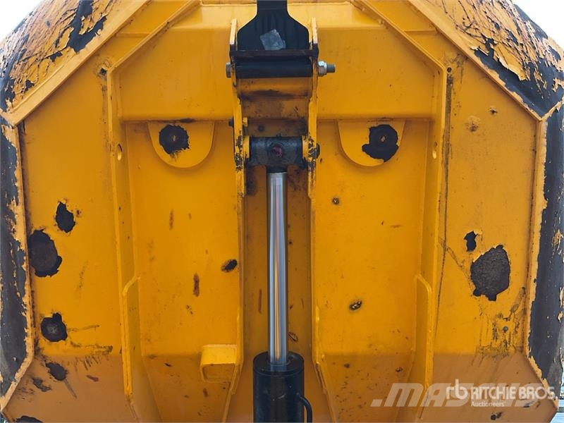 JCB 6ST 6 ton 4x4 Swivel Cab Dumper عربات نقل قلابة للمواقع
