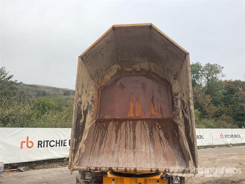 JCB 6ST 6 ton 4x4 Swivel Dumper Site dumpers