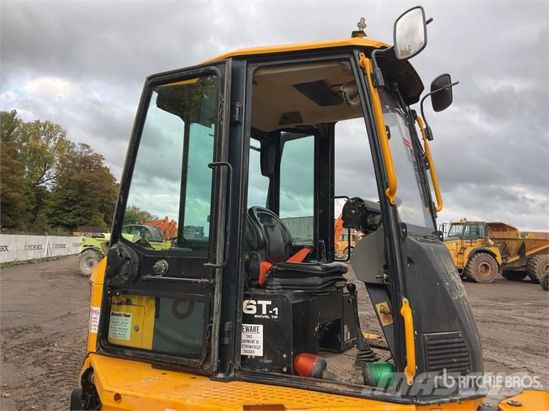 JCB 6ST 6 ton 4x4 Swivel Cab Dumper Dumpere