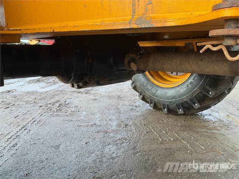 JCB 6ST 6 ton 4x4 Swivel Cab Dumper Väikekallurid