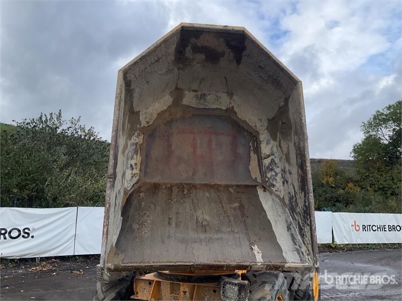 JCB 6ST 6 ton Swivel Cab Dumper عربات نقل قلابة للمواقع