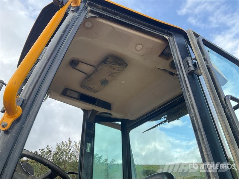 JCB 6ST 6 ton Swivel Cab Dumper عربات نقل قلابة للمواقع