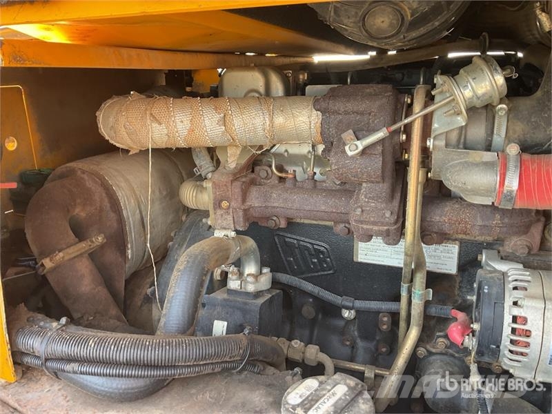 JCB 6TFT 6 ton 4x4 Dumper Site dumpers