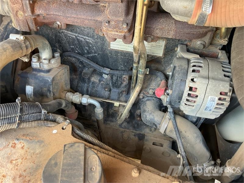 JCB 6TFT 6 ton 4x4 Dumper Mezei dömperek