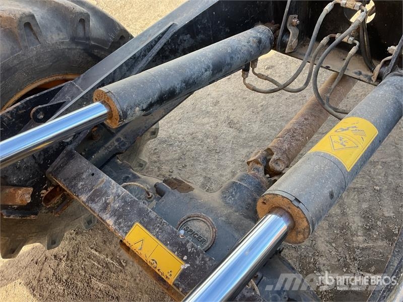 JCB 6TFT 6 ton 4x4 Dumper Mezei dömperek