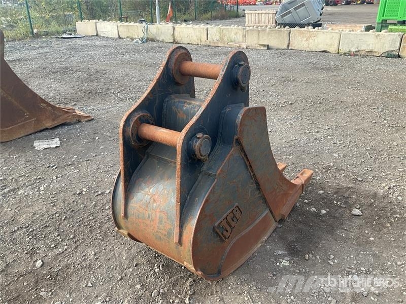JCB 700 mm Digging Excavator Bucket Kanalak