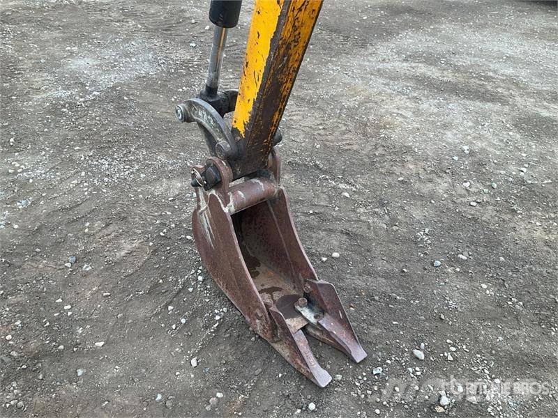 JCB 8008 حفارات صغيرة أقل من 7 طن (حفارات صغيرة)