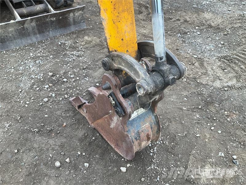JCB 8008 حفارات صغيرة أقل من 7 طن (حفارات صغيرة)