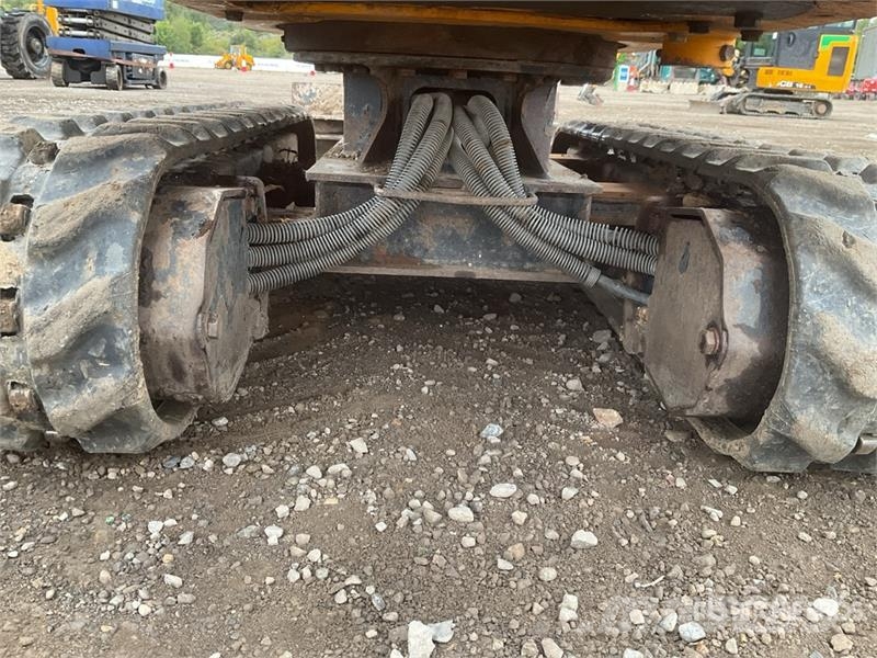 JCB 8008 حفارات صغيرة أقل من 7 طن (حفارات صغيرة)