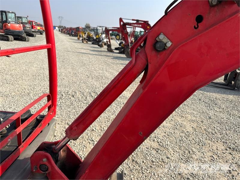 JCB 8016 Minigraafmachines < 7t