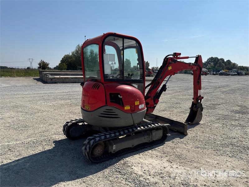 JCB 8025 ZTS 小型挖掘机