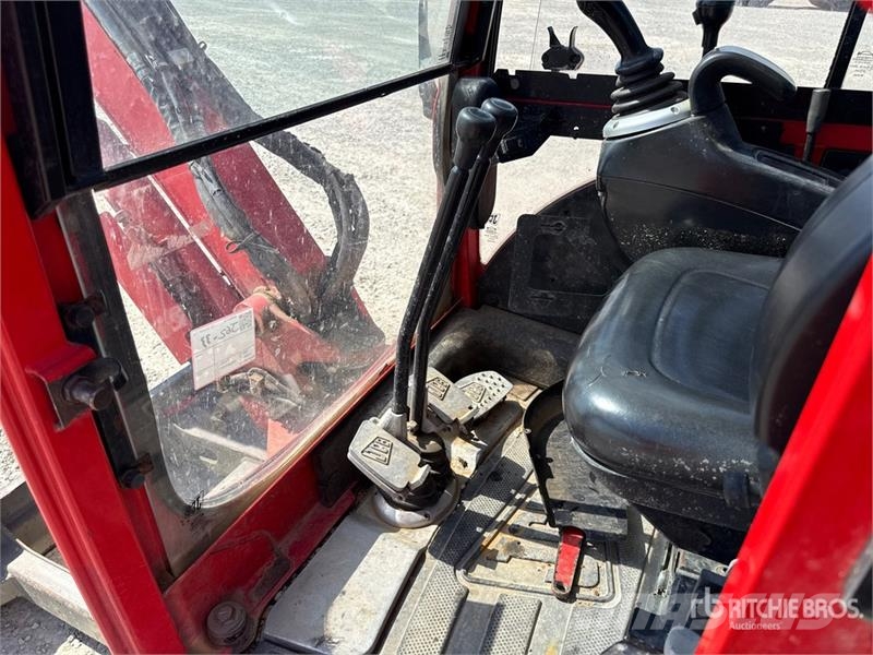 JCB 8025 ZTS 小型挖掘机