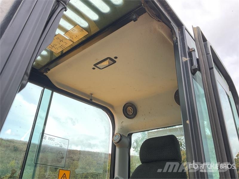 JCB 86C-2 Tracked Excavator Crawler excavators