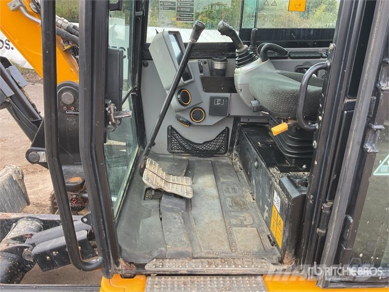 JCB 86C-2 Tracked Excavator Crawler excavators