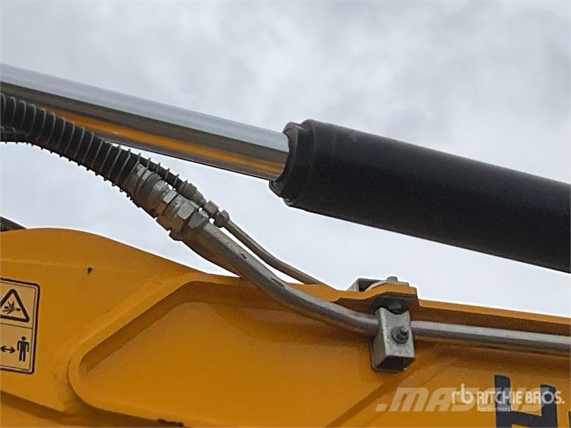 JCB 86C-2 Tracked Excavator Crawler excavators