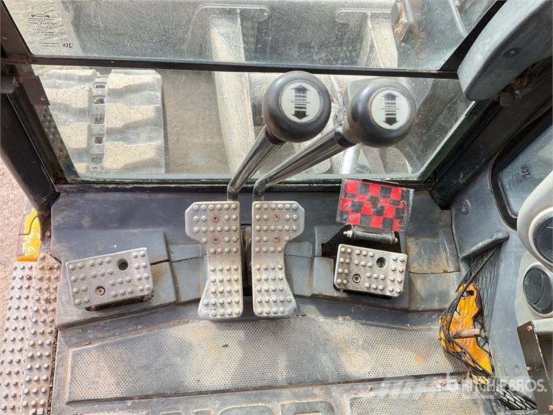 JCB 86C Tracked Excavator Lánctalpas kotrók