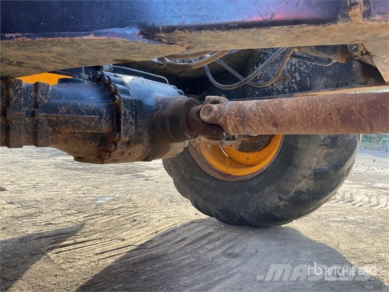 JCB 9 ton 4x4 Dumper Ne cestni demperji