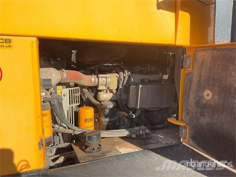JCB 9 ton 4x4 Dumper Ne cestni demperji