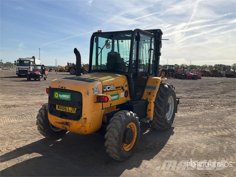 JCB 926 Rough terrain trucks